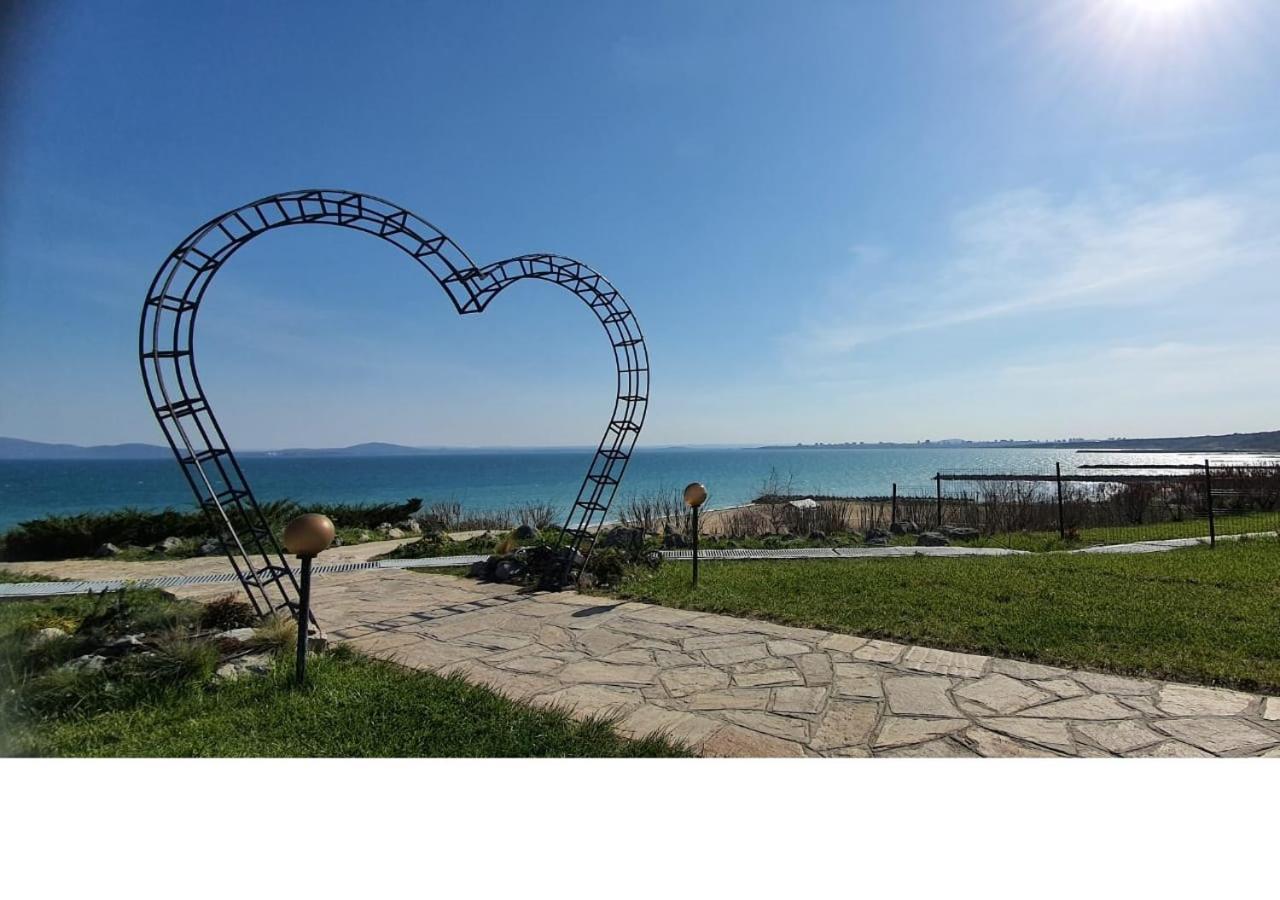 K&K Beach Luxury Burgas City Exterior foto